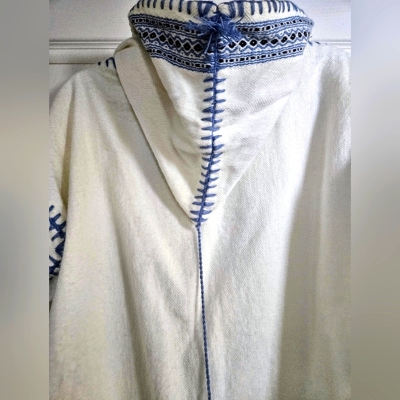 100% Wool Tunisian Coat - Picture 13 of 13